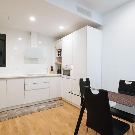 Apartmán Apartamento Estelar Con Piscina Y Garaje Nervion Sevilla Exteriér fotografie