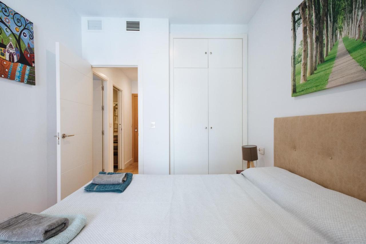 Apartmán Apartamento Estelar Con Piscina Y Garaje Nervion Sevilla Exteriér fotografie