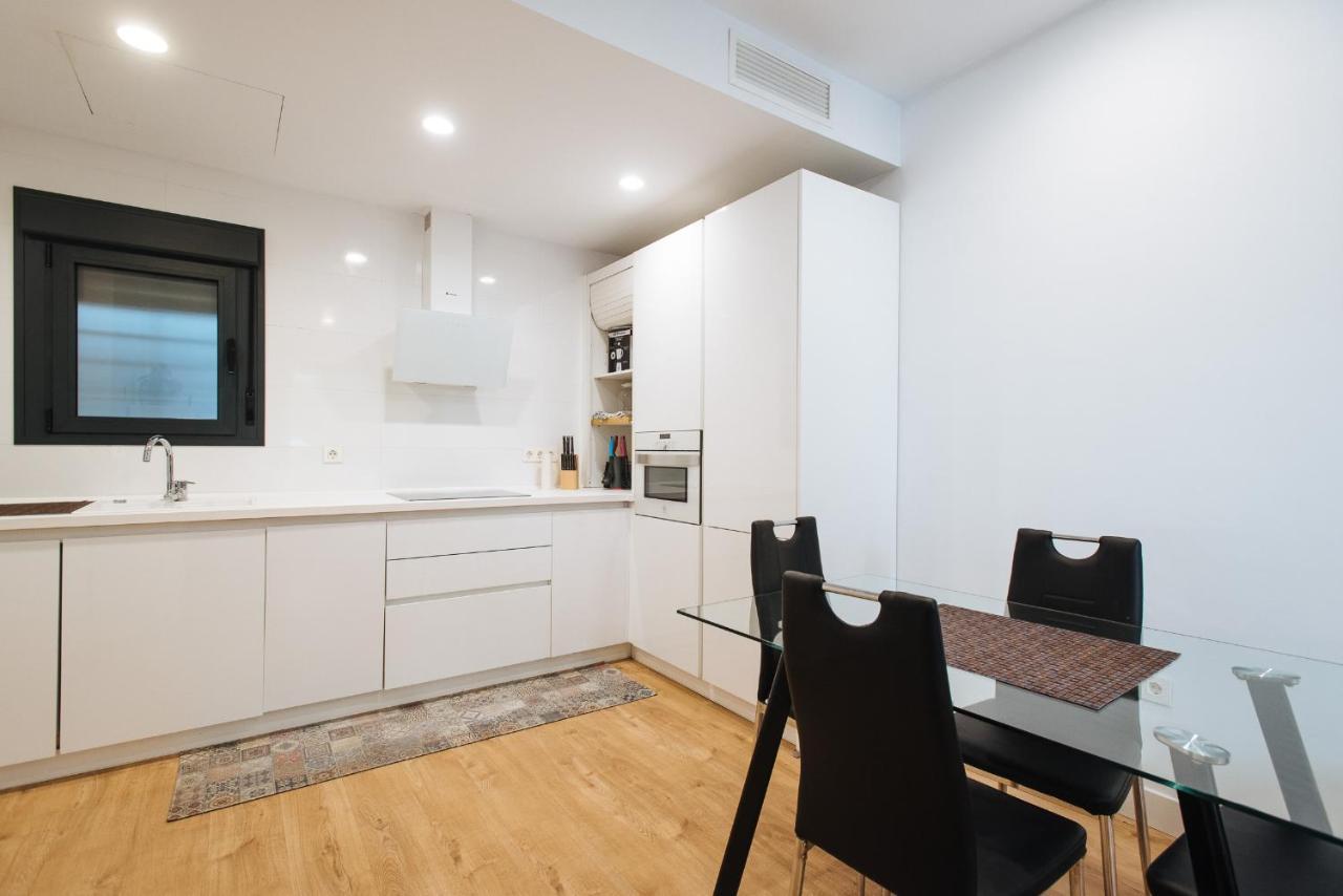 Apartmán Apartamento Estelar Con Piscina Y Garaje Nervion Sevilla Exteriér fotografie
