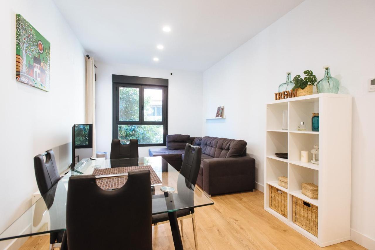 Apartmán Apartamento Estelar Con Piscina Y Garaje Nervion Sevilla Exteriér fotografie