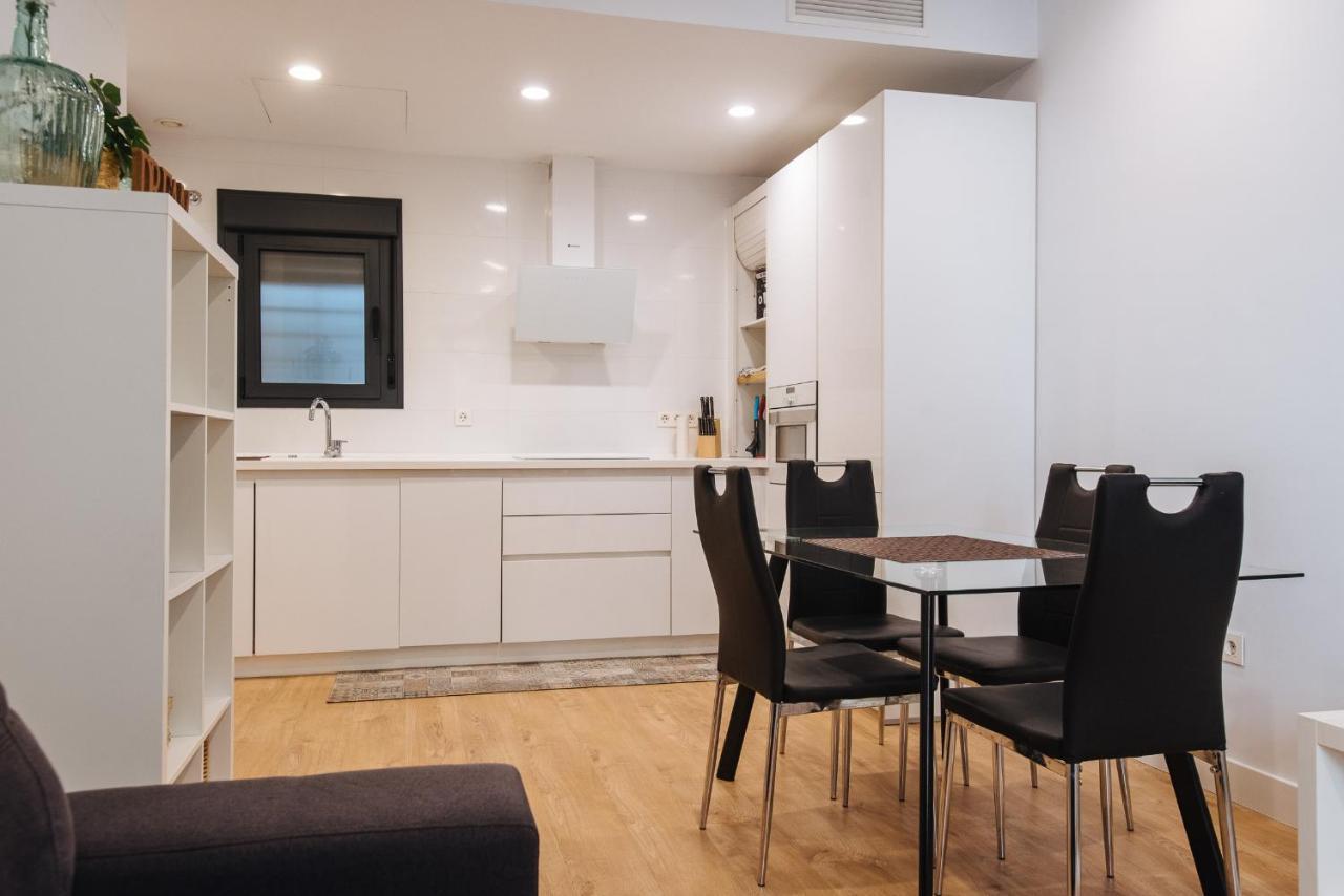 Apartmán Apartamento Estelar Con Piscina Y Garaje Nervion Sevilla Exteriér fotografie