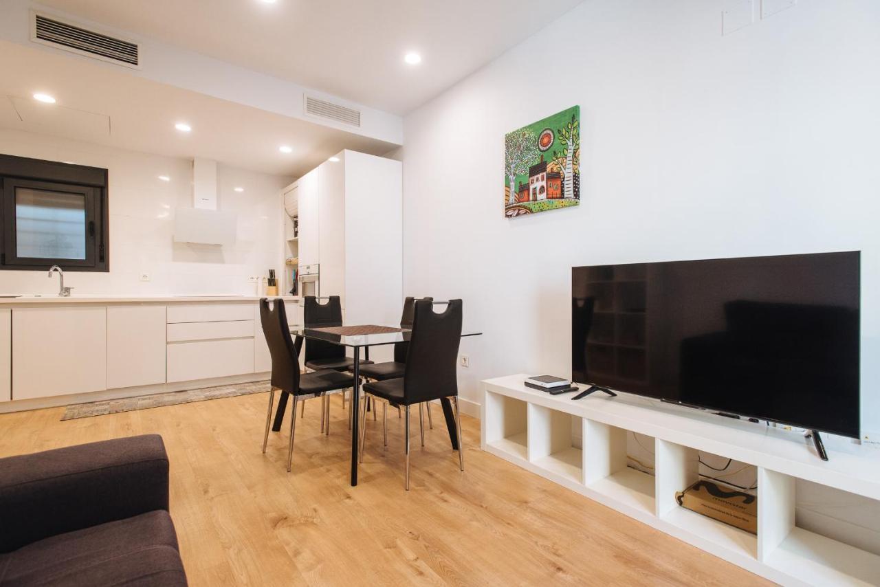Apartmán Apartamento Estelar Con Piscina Y Garaje Nervion Sevilla Exteriér fotografie